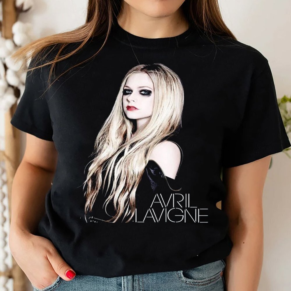 Singer Avril Lavigne Sweet Girl Unisex Tshirt